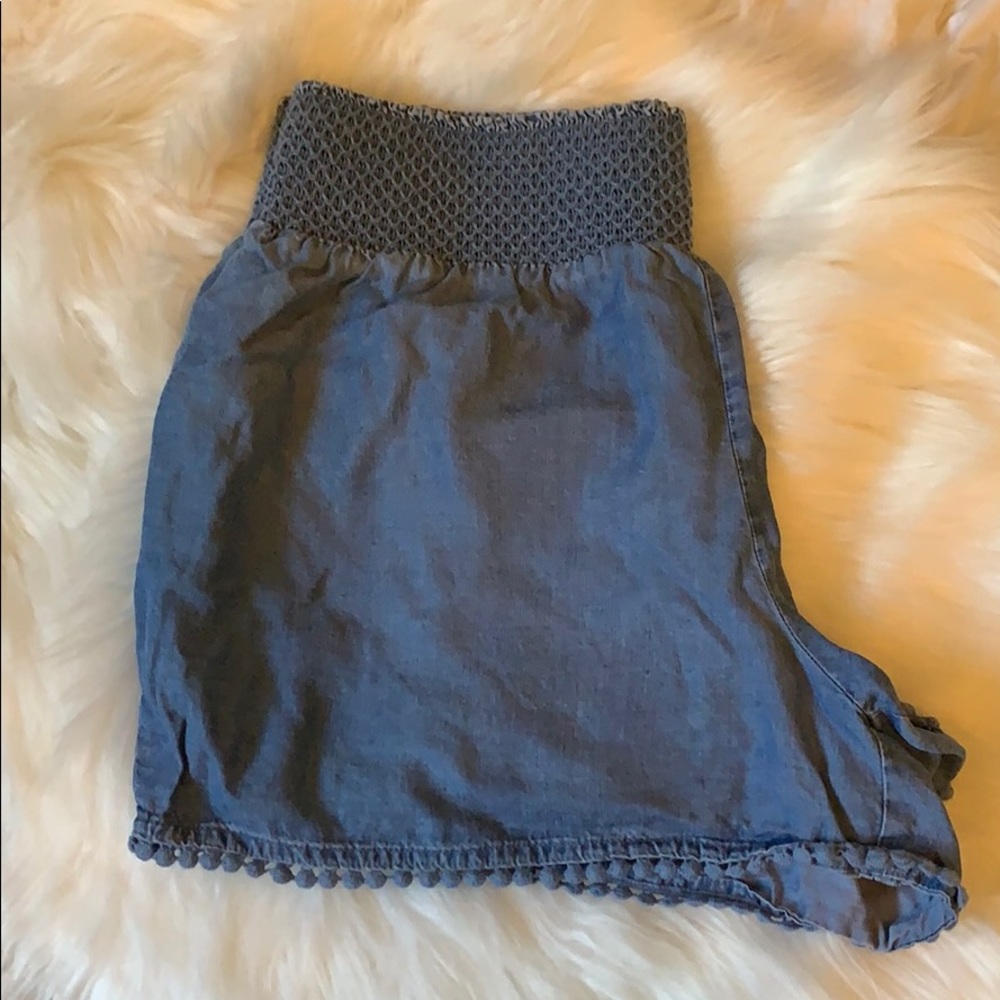 Boho Pom Pom Denim Elastic waist shorts Size Small